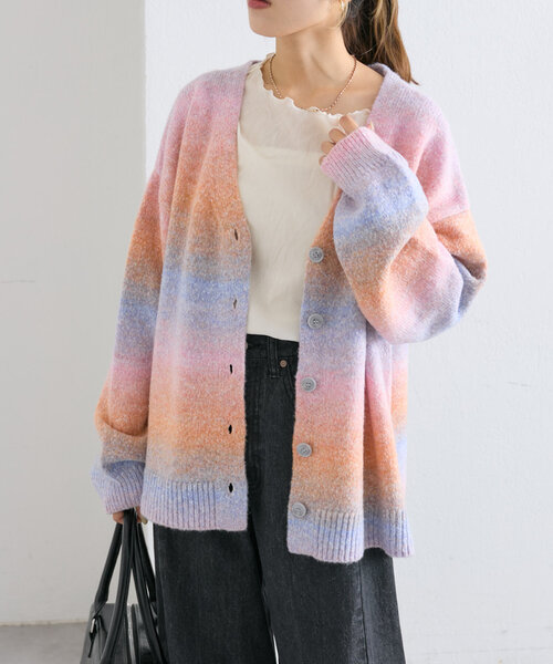 w closet（ダブルクローゼット）の「グラデーションBIGニットカーディガン（カーディガン/ボレロ・レディース・ブラック/オレンジ/ブラウン・FREE）」の3枚目の写真