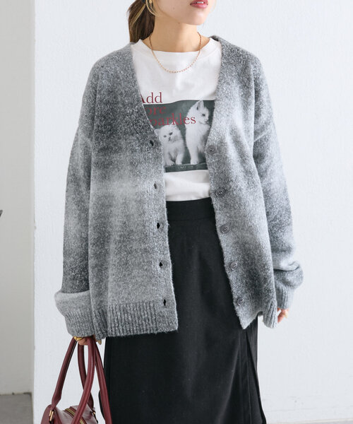 w closet（ダブルクローゼット）の「グラデーションBIGニットカーディガン（カーディガン/ボレロ・レディース・ブラック/オレンジ/ブラウン・FREE）」の4枚目の写真