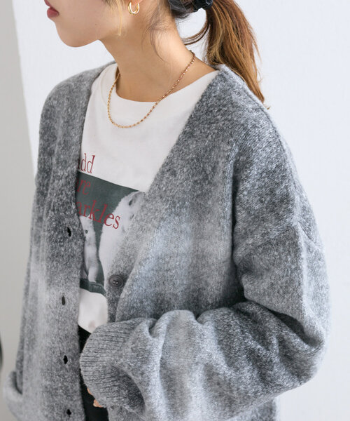 w closet（ダブルクローゼット）の「グラデーションBIGニットカーディガン（カーディガン/ボレロ・レディース・ブラック/オレンジ/ブラウン・FREE）」の14枚目の写真