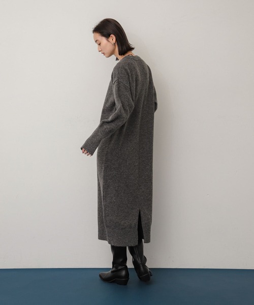 SENSE OF PLACE by URBAN RESEARCH（センスオブプレイスバイアーバンリサーチ）の「チュールベストレイヤードニットワンピース（ワンピース・レディース・チャコールグレー/ネイビー/アイボリー・ONE）」の19枚目の写真