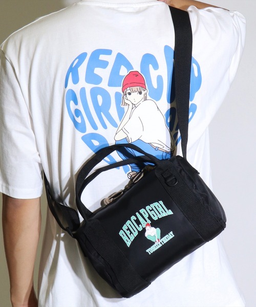 Red Cap Girl（レッドキャプガール）の「(LG)【Red Cap Girl】カレッジロゴ ボストンバッグ ミニ（ショルダーバッグ・メンズ・ブラック・ONE SIZE）」の4枚目の写真