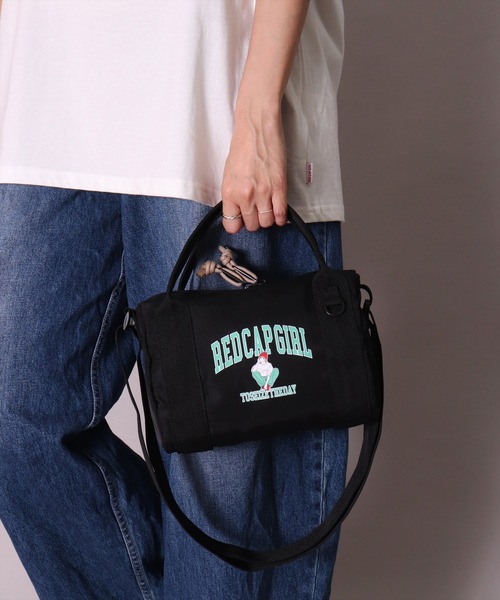 Red Cap Girl（レッドキャプガール）の「(LG)【Red Cap Girl】カレッジロゴ ボストンバッグ ミニ（ショルダーバッグ・メンズ・ブラック・ONE SIZE）」の6枚目の写真