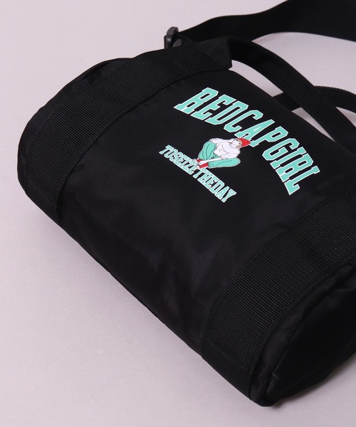 Red Cap Girl（レッドキャプガール）の「(LG)【Red Cap Girl】カレッジロゴ ボストンバッグ ミニ（ショルダーバッグ・メンズ・ブラック・ONE SIZE）」の16枚目の写真