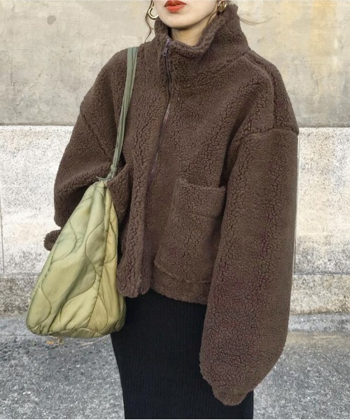 WEGO（ウィゴー）の「WEGO/ボアジップショートジャケット（ブルゾン・レディース・ブラウン/グレー/アイボリー・LARGE/MEDIUM）」の15枚目の写真