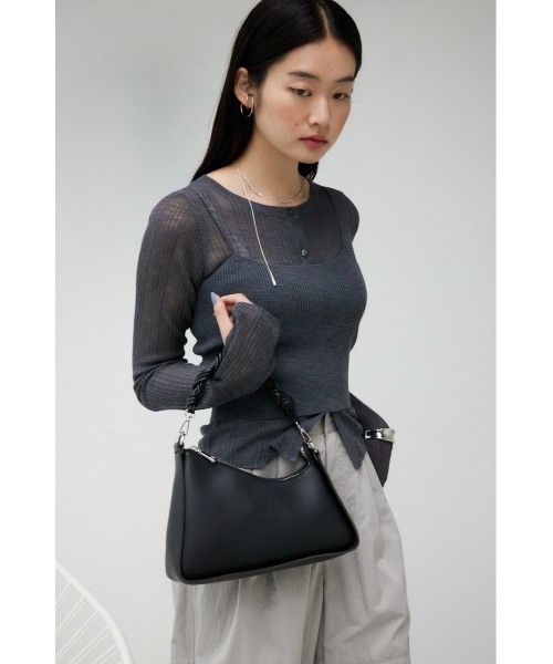 AZUL by moussy（アズールバイマウジー）の「デザインハンドルハンドバッグ（ハンドバッグ・レディース・ブラック/グレイッシュベージュ・FREE）」の3枚目の写真