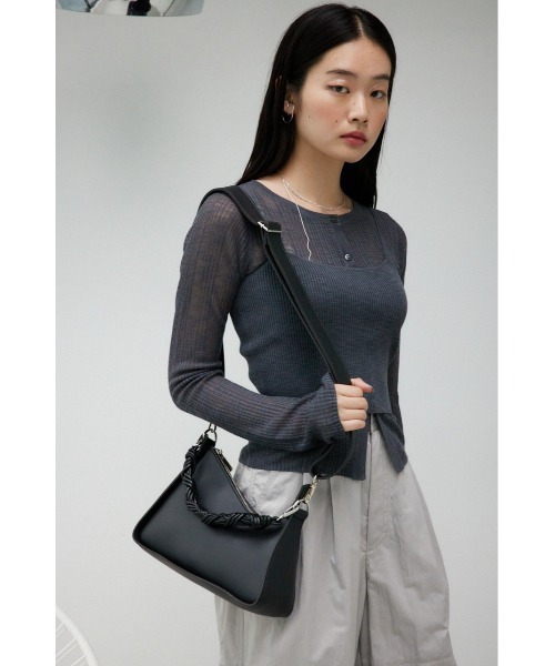 AZUL by moussy（アズールバイマウジー）の「デザインハンドルハンドバッグ（ハンドバッグ・レディース・ブラック/グレイッシュベージュ・FREE）」の4枚目の写真