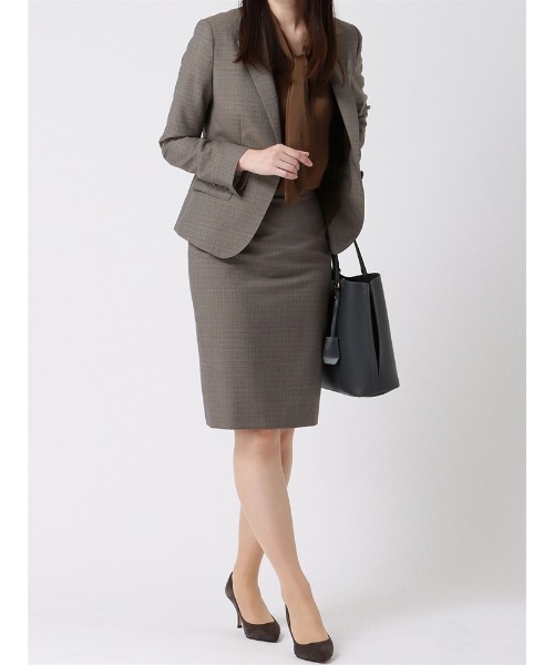 SUIT SQUARE（スーツスクエア）の「バックフレアタイトスカート REDA SUPER110'sウール マイクロチェック（スーツスカート・レディース・ベージュ・36(7号)/38(9号)/40(11号)/42(13号)）」の4枚目の写真