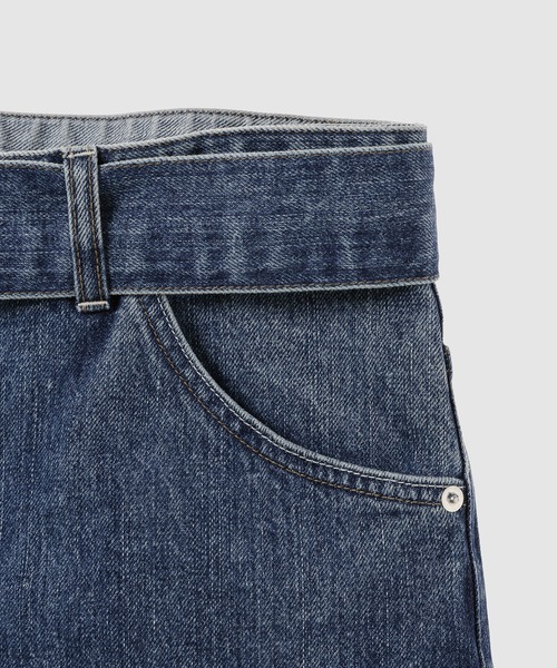 JIL SANDER（ジルサンダー）の「DENIM TROUSER 67 BELTED（デニムパンツ・メンズ・ライトブルー・29）」の5枚目の写真