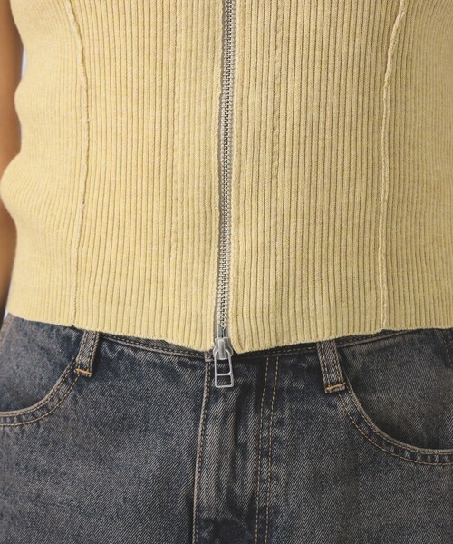 Ray BEAMS（レイビームス）の「フーディー ジップ ベスト（ベスト・レディース・クリーム/ブラック・ONE SIZE）」の22枚目の写真