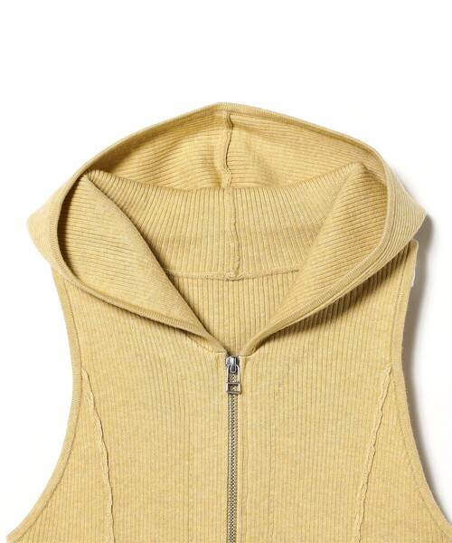 Ray BEAMS（レイビームス）の「フーディー ジップ ベスト（ベスト・レディース・クリーム/ブラック・ONE SIZE）」の16枚目の写真