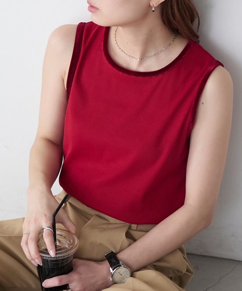 BONLECILL（ボンルシール）の「ベロアパイピングテレコスリーブレスTEE（タンクトップ・レディース・レッド/チャコールグレー/オフホワイト/ベージュ/ネイビー/ブラック・FREE）」の6枚目の写真