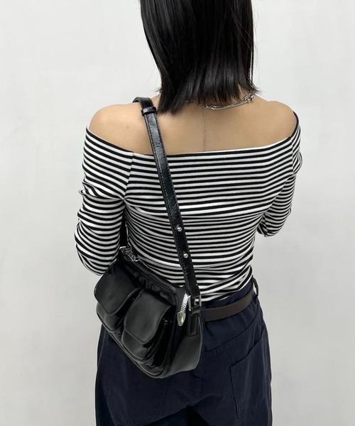 mebole(メボレ)の「ボーダーオフショルトップス(Tシャツ/カットソー・レディース・ブラック/グレー・FREE)」の19枚目の写真