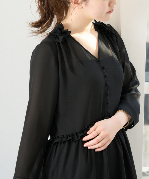 25SS✨未使用級✨IENA イエナ ドットフリルワンピース ブラック 36 ドット フリル ワンピース（ワンピース）｜IENA（イエナ）の通販