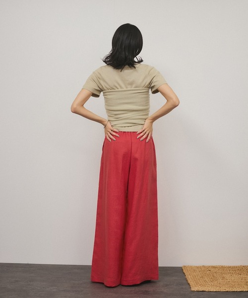 SALON adam et rope'（サロン アダム エ ロペ）の「ヨーロピアンフラックスリネンリラックスパンツ（その他パンツ・レディース・レッド/ベージュ/ブラック/キナリ・S/M）」の12枚目の写真