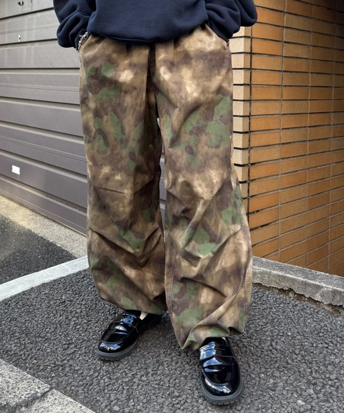 CIAOPANIC TYPY(チャオパニックティピー)の「【SOUNDS GOOOOD / サウンズグッド】配色ステッチパラシュートパンツ(カーゴパンツ・メンズ・ブラウン/オレンジ/オリーブ・ONE SIZE)」の11枚目の写真