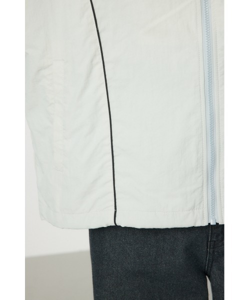 RODEO CROWNS WIDE BOWL(ロデオクラウンズワイドボウル)の「ナイロントラックジャケット(その他アウター・メンズ・ライトグレー/ブラック・MEDIUM/LARGE)」の16枚目の写真