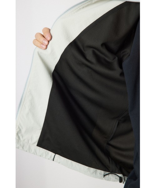 RODEO CROWNS WIDE BOWL(ロデオクラウンズワイドボウル)の「ナイロントラックジャケット(その他アウター・メンズ・ライトグレー/ブラック・MEDIUM/LARGE)」の18枚目の写真