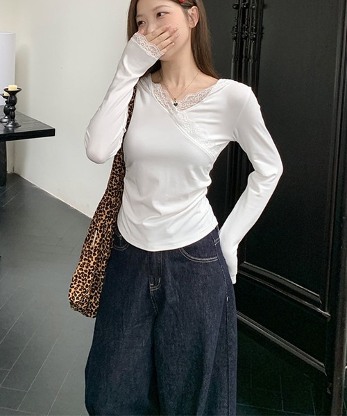 MEMECLE(メメクル)の「【 MEMECLE / メメクル 】レース フード付き 長袖 Tシャツ(Tシャツ/カットソー・レディース・グレー/ホワイト・S/L/M)」の2枚目の写真
