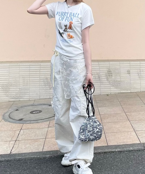 H.TOKYO(エイチトウキョウ)の「H.TOKYO × mimi /スパンコール巾着バッグ(ショルダーバッグ・レディース・ブラック/ブラック×ブルー/シルバーグレー・FREE)」の13枚目の写真