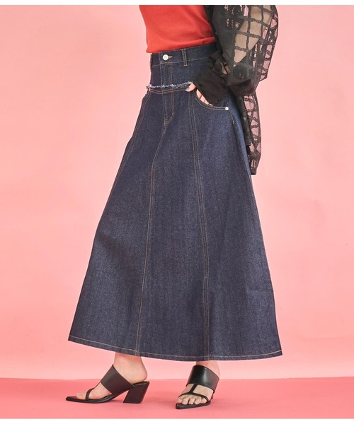 Settimissimo（セッティミッシモ）の「切替デザイン フレア ロング デニム スカート（スカート・レディース・インディゴブルー/ブルー・FREE）」の4枚目の写真