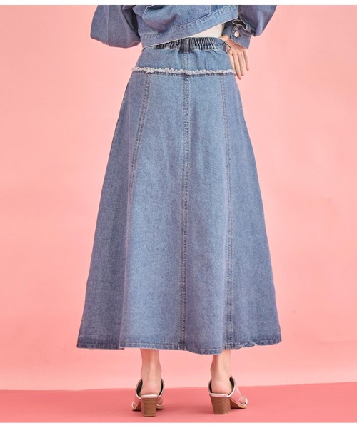 Settimissimo（セッティミッシモ）の「切替デザイン フレア ロング デニム スカート（スカート・レディース・インディゴブルー/ブルー・FREE）」の13枚目の写真