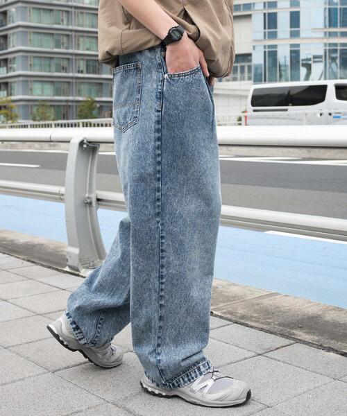 WEGO（ウィゴー）の「WEGO/ルーズテーパードデニムパンツ（デニムパンツ・メンズ・グレー/ライトインディゴブルー/コバルトブルー/ブラック・SMALL/MEDIUM/LARGE）」の4枚目の写真