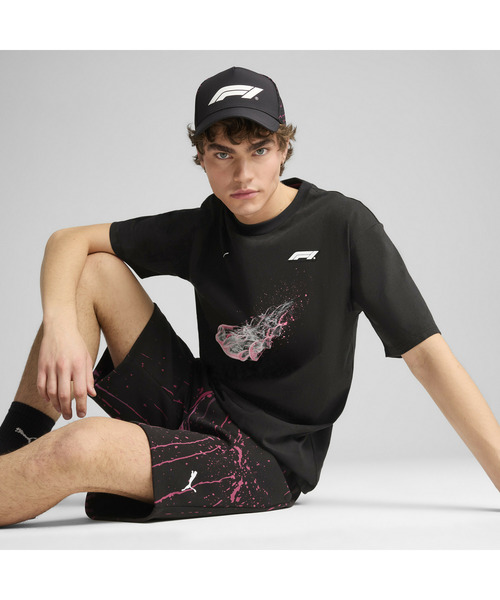 PUMA(プーマ)の「PUMA プーマ メンズ F1 カラースプラッシュ グラフィック 半袖 Tシャツ(Tシャツ/カットソー・メンズ・ブラック・X-SMALL/SMALL/X-LARGE/LARGE/MEDIUM)」の2枚目の写真