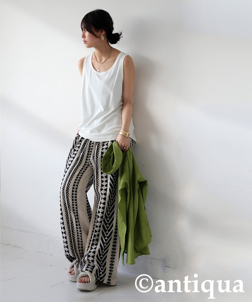 antiqua(アンティカ)の「接触冷感インナータンクトップ(タンクトップ・レディース・ホワイト/グリーン/モスグリーン/チャコールグレー/ブルー/ブラック/モスグリーン系2/グレー系その他/ブルー系その他/ホワイト系その他/ブラック系その他/グリーン系その他・P/R)」の18枚目の写真