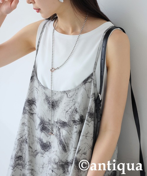 antiqua(アンティカ)の「接触冷感インナータンクトップ(タンクトップ・レディース・ホワイト/グリーン/モスグリーン/チャコールグレー/ブルー/ブラック/モスグリーン系2/グレー系その他/ブルー系その他/ホワイト系その他/ブラック系その他/グリーン系その他・P/R)」の15枚目の写真