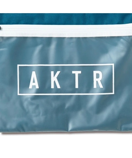 AKTR(アクター)の「AKTR COMBINATION KNAPSACK(アクター コンビネーション ナップサック)(エコバッグ/サブバッグ・メンズ・オレンジ/ブルー・FREE)」の3枚目の写真