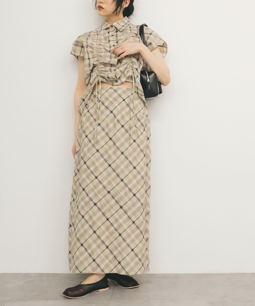 KBF（ケイビーエフ）の「シアーチェックIラインスカート（スカート・レディース・ブルー系その他/ベージュ系その他/グレー系その他・ONE）」の3枚目の写真