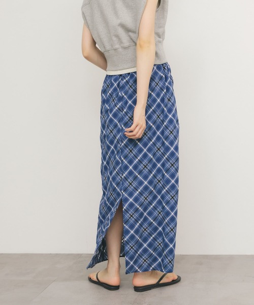 KBF（ケイビーエフ）の「シアーチェックIラインスカート（スカート・レディース・ブルー系その他/ベージュ系その他/グレー系その他・ONE）」の10枚目の写真