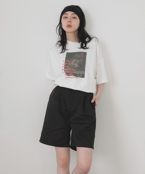 LIAN(リアン)の「フラワーフォトロゴTシャツ(Tシャツ/カットソー・レディース・ブラック/ホワイト系2/ホワイト系1・FREE)」の5枚目の写真