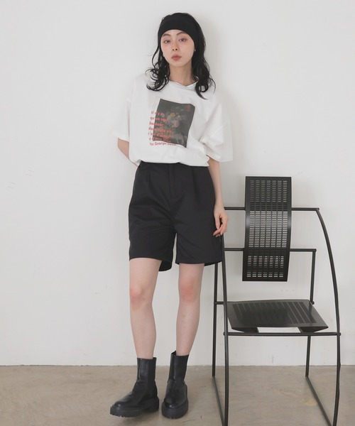 LIAN(リアン)の「フラワーフォトロゴTシャツ(Tシャツ/カットソー・レディース・ブラック/ホワイト系2/ホワイト系1・FREE)」の7枚目の写真