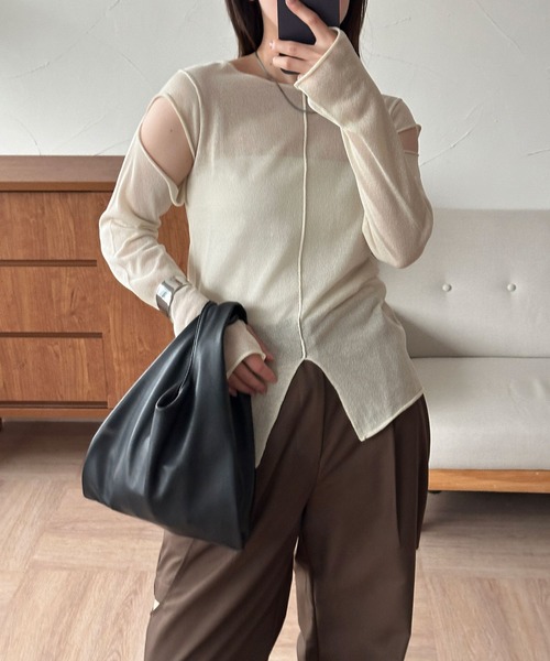 MUHET（ミュエータ）の「glitter sheer long t-shirt / ラメシアートップス（その他トップス・レディース・オフホワイト/チャコールグレー/ネイビー・FREE）」の13枚目の写真