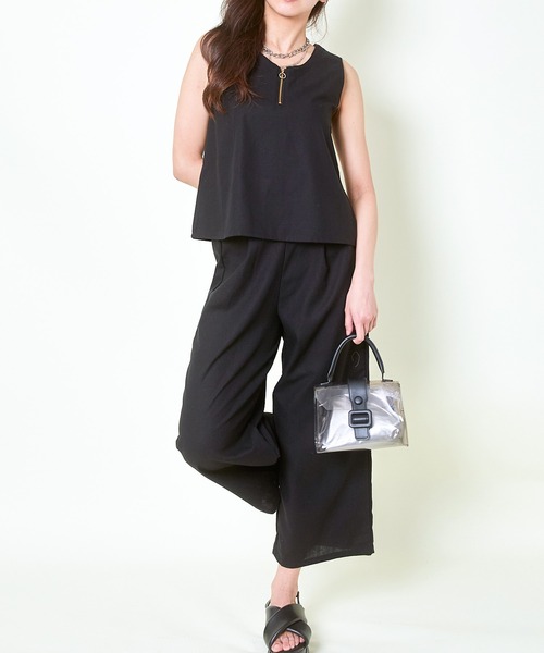 GORGE(ゴージ)の「《涼しげリラックス》レディース 上下2点セット ノースリーブトップス×ワイドパンツ セットアップ 春夏秋(サロペット/オーバーオール・レディース・ブラック/モカ/アイボリー・F)」の3枚目の写真
