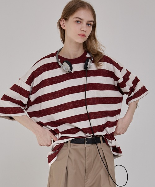 EMMA CLOTHES（エマクローズ）の「ヴィンテージライク オーバーサイズ ボーダー半袖Tシャツ（Tシャツ/カットソー・メンズ・ブラック/オフホワイト/レッド系・M/L）」の3枚目の写真
