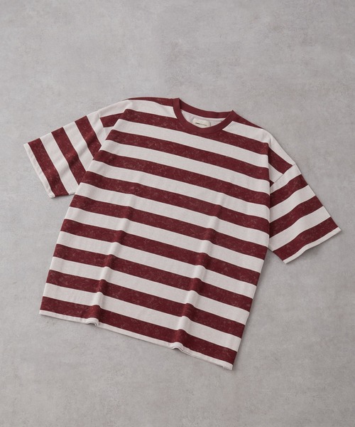 EMMA CLOTHES（エマクローズ）の「ヴィンテージライク オーバーサイズ ボーダー半袖Tシャツ（Tシャツ/カットソー・メンズ・ブラック/オフホワイト/レッド系・M/L）」の7枚目の写真