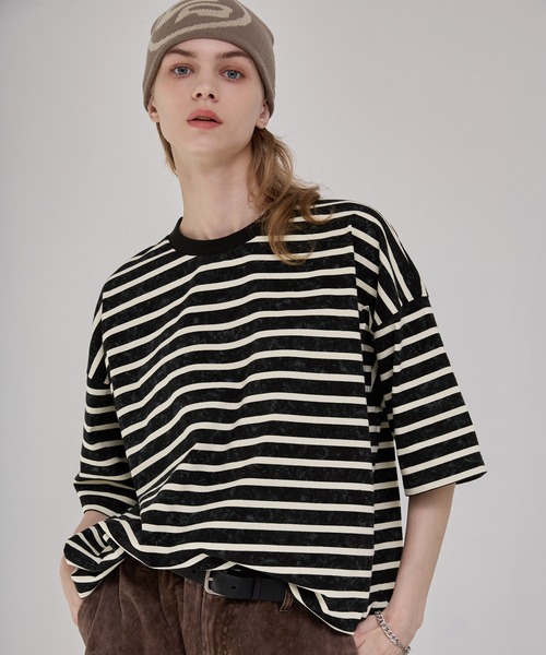 EMMA CLOTHES（エマクローズ）の「ヴィンテージライク オーバーサイズ ボーダー半袖Tシャツ（Tシャツ/カットソー・メンズ・ブラック/オフホワイト/レッド系・M/L）」の13枚目の写真