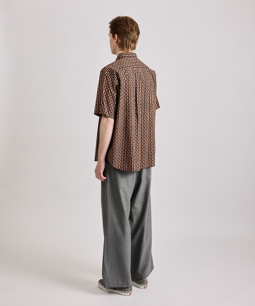 Saturdays NYC(サタデーズ ニューヨークシティ )の「Bruce Broken Stripe SS Shirt(シャツ/ブラウス・メンズ・ネイビー/レッド・L/M/S/XL)」の10枚目の写真