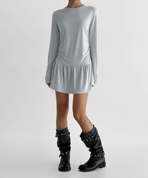 minsobi（ミンソビ）の「シャーリングセミフレアワンピース（ワンピース・レディース・ブラック/ライトグレー/ホワイト・FREE）」の15枚目の写真