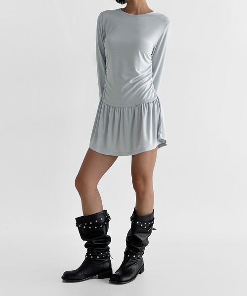 minsobi（ミンソビ）の「シャーリングセミフレアワンピース（ワンピース・レディース・ブラック/ライトグレー/ホワイト・FREE）」の16枚目の写真