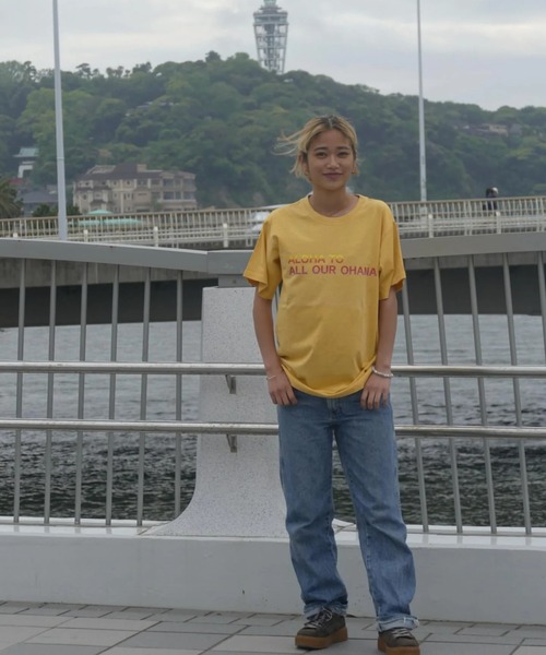 URBAN ISLAND SOCIETY(アーバンアイランドソサエティ)の「【URBAN ISLAND SOCIETY/アーバンアイランドソサエティ】OHANA S/S TEE / オハナプリント半袖T-シャツ(Tシャツ/カットソー・メンズ・ホワイト/イエロー/ブラック・SMALL/MEDIUM/LARGE/X-LARGE)」の5枚目の写真