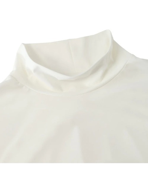 ZOY(ゾーイ)の「WOMEN UVカット長袖インナー(Tシャツ/カットソー・レディース・ホワイト・MEDIUM/LARGE/SMALL)」の8枚目の写真