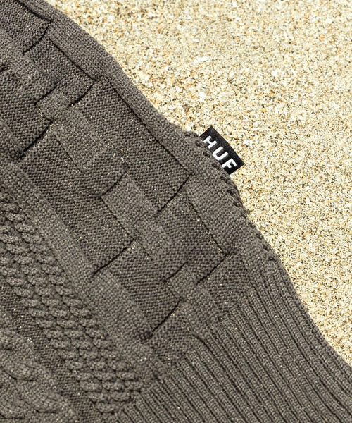 HUF（ハフ）の「HUF POLO TOP（ポロシャツ・メンズ・ナチュラル/ブルー/チャコールグレー・L/S/M/XXL/XL）」の17枚目の写真