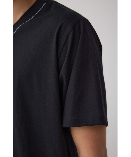 AZUL by moussy(アズールバイマウジー)の「AZコットン VネックロゴTシャツ(Tシャツ/カットソー・メンズ・ブラック/ホワイト/ネイビー・SMALL/MEDIUM/LARGE)」の20枚目の写真