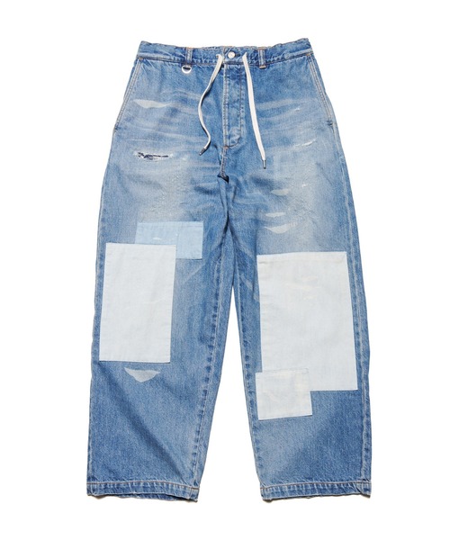 uniform experiment(ユニフォームエクスペリメント)の「PATCHWORKED DENIM WIDE-FITJEANS(デニムパンツ・メンズ・インディゴブルー・1/2/3/4/5)」の1枚目の写真
