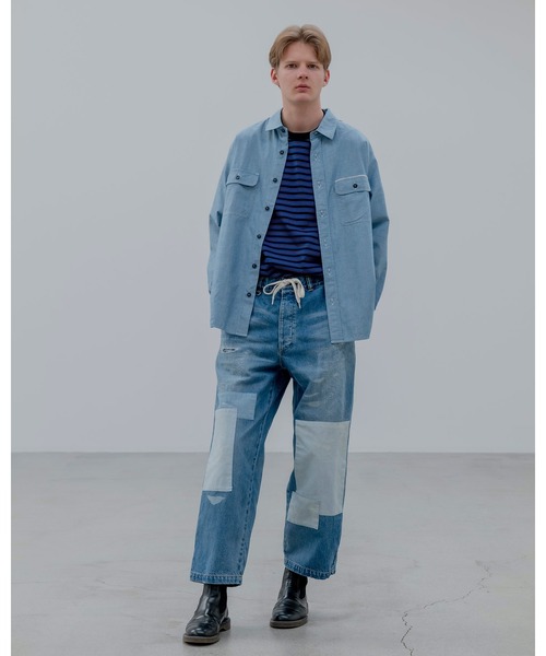 uniform experiment(ユニフォームエクスペリメント)の「PATCHWORKED DENIM WIDE-FITJEANS(デニムパンツ・メンズ・インディゴブルー・1/2/3/4/5)」の3枚目の写真