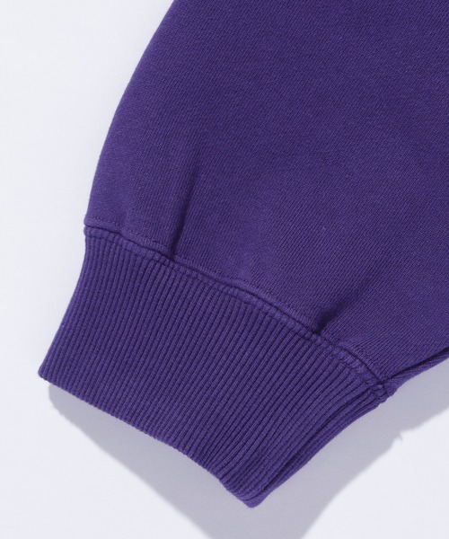 XLARGE（エクストララージ）の「【販売終了】OLD OG CREWNECK SWEATSHIRT（スウェット・メンズ・ブラック/パープル/ブラウン/アッシュ・S/M/L/XL/XXL）」の6枚目の写真