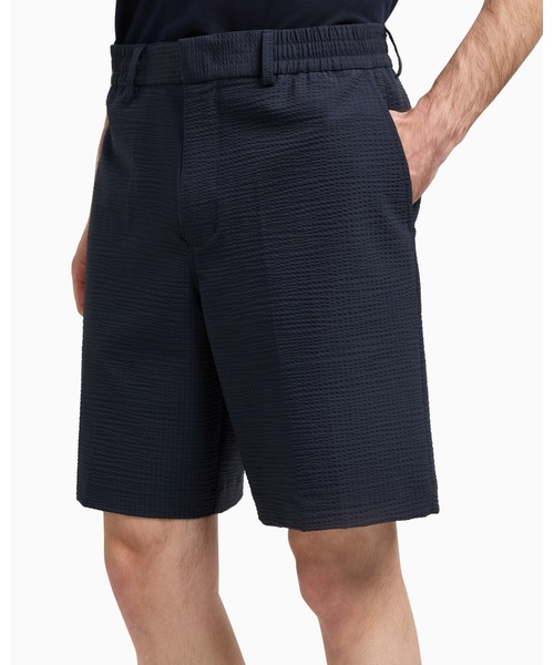 EMPORIO ARMANI（エンポリオアルマーニ）の「【エンポリオ アルマーニ】チノスタイル バミューダパンツ ナイロン シアサッカー（その他パンツ・メンズ・ネイビー・44）」の3枚目の写真